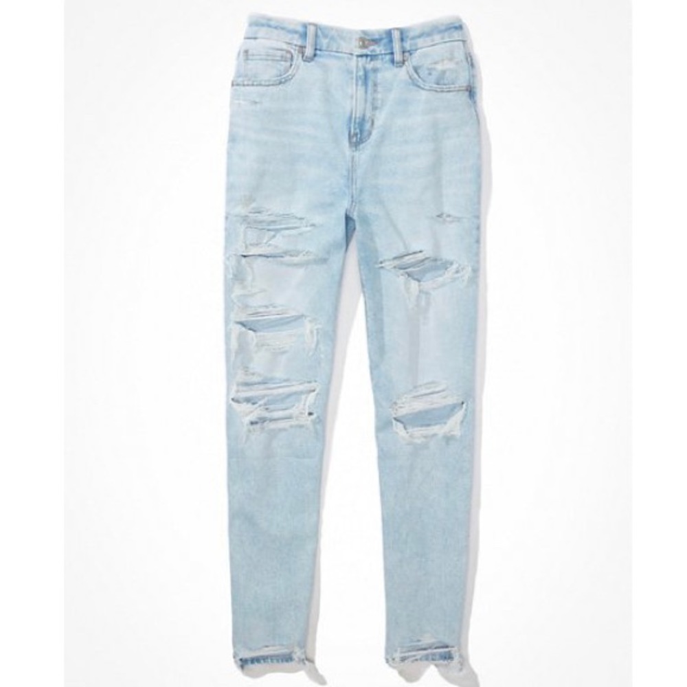 AEO stretch ripped curvy mom jean size 2 short